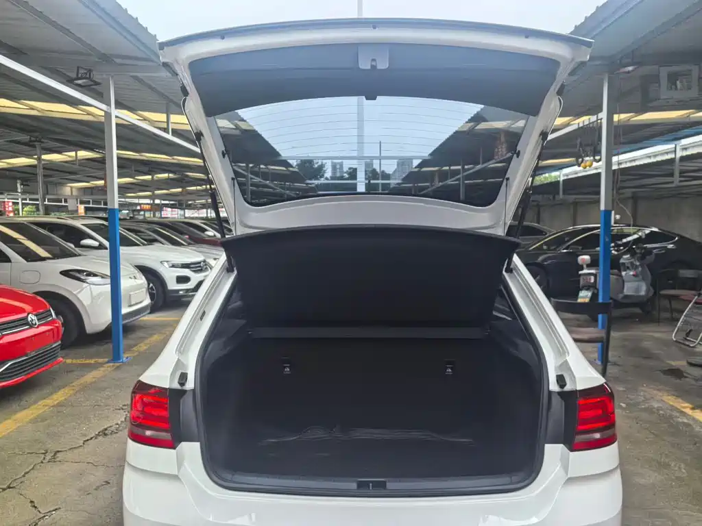 Volkswagen Santana 2020