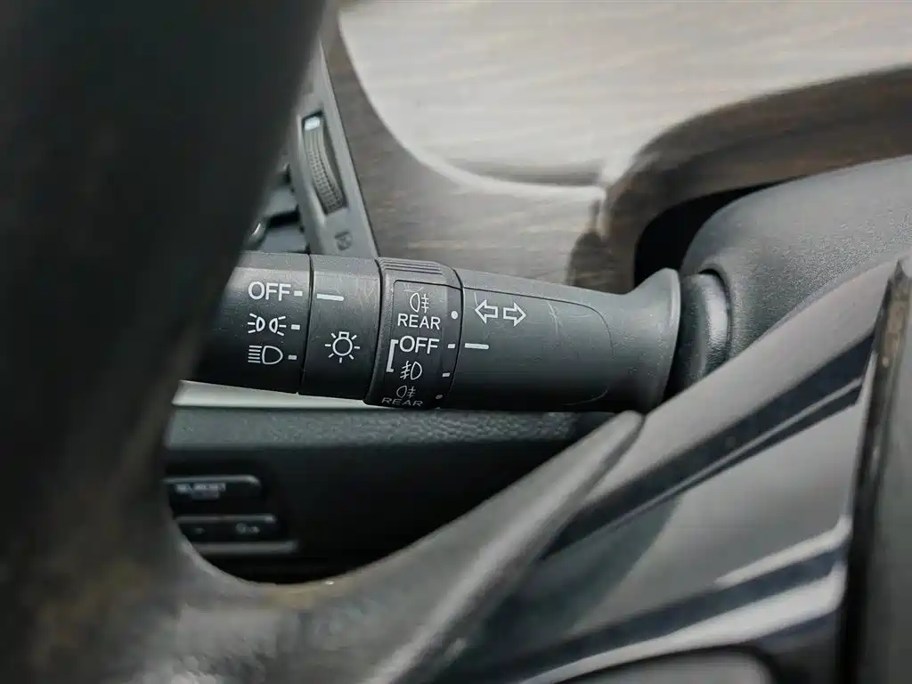 Honda Jade 2016 — фото 21