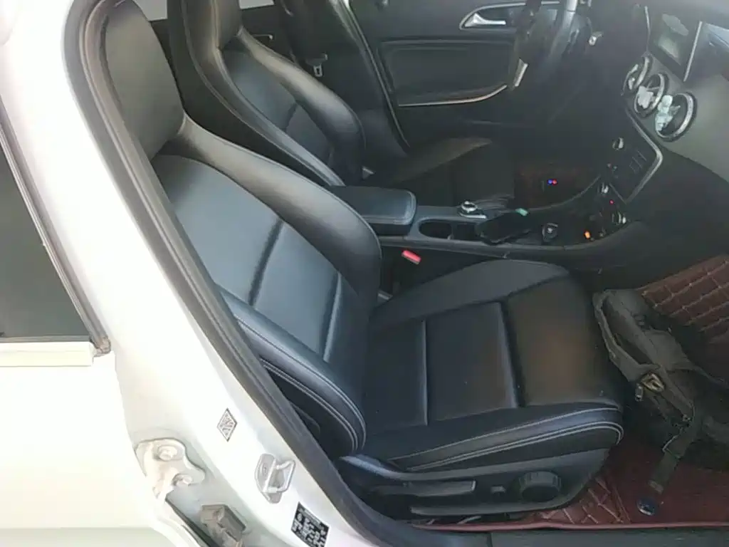 Mercedes-Benz GLA 2016 — фото 25