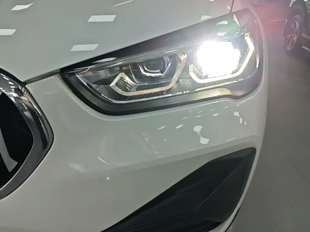 BMW X1 2019 — фото 24