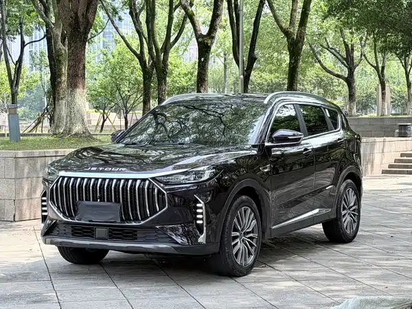 Jetour X70 PLUS 2023