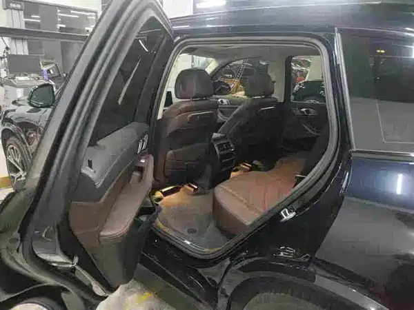 BMW X5 2025