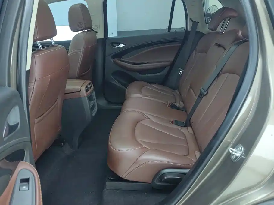 Buick Envision Plus 2018 — фото 11