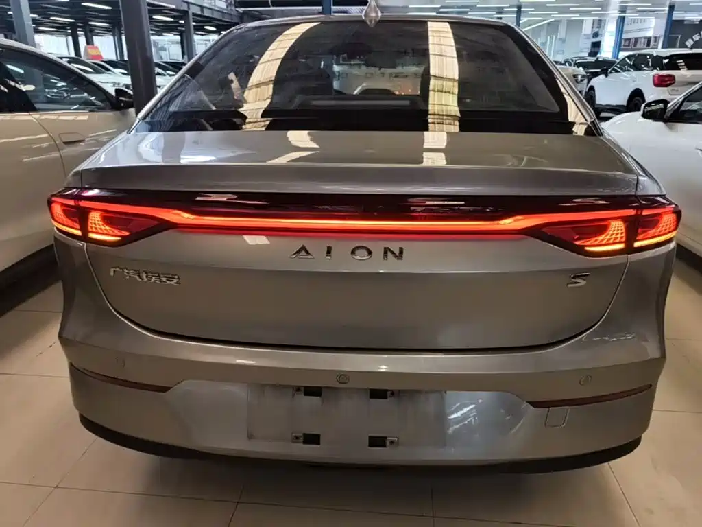 Aion S 2023