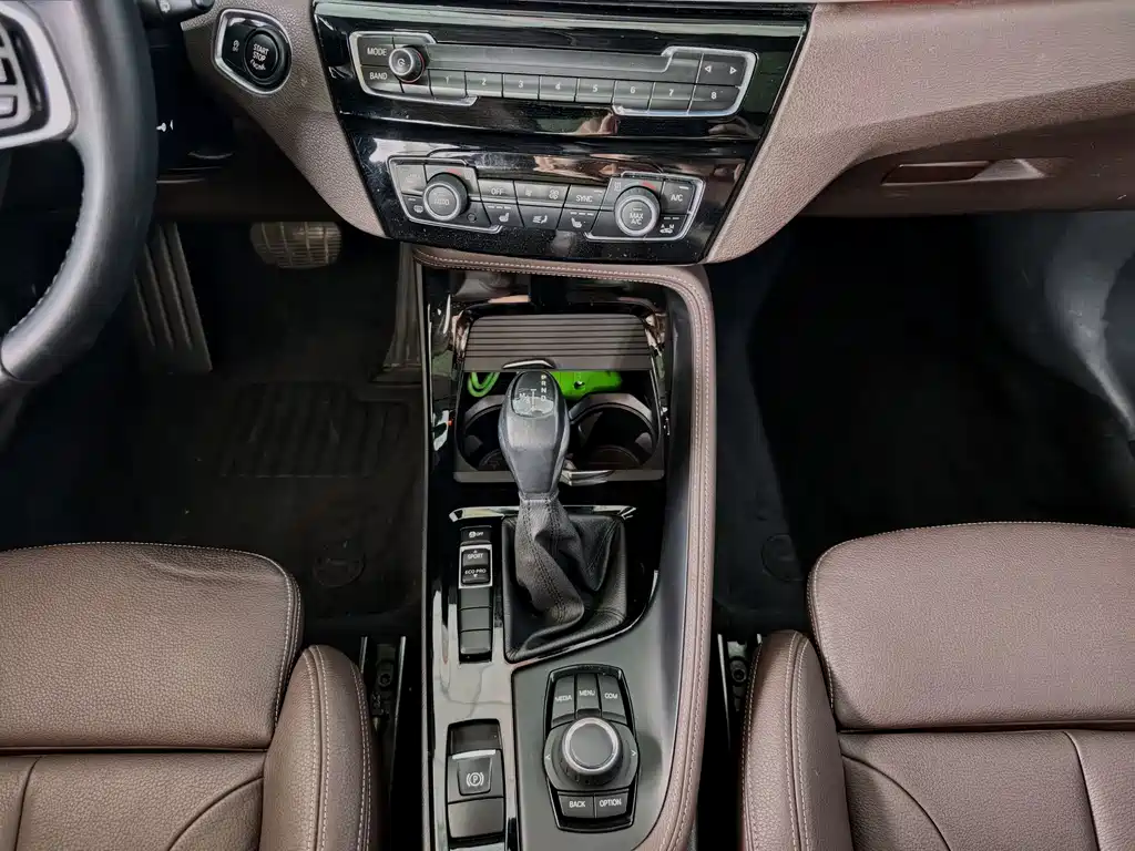 BMW X1 2018 — фото 10