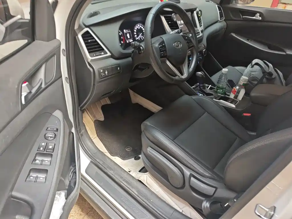 Hyundai Tucson 2016 — фото 16