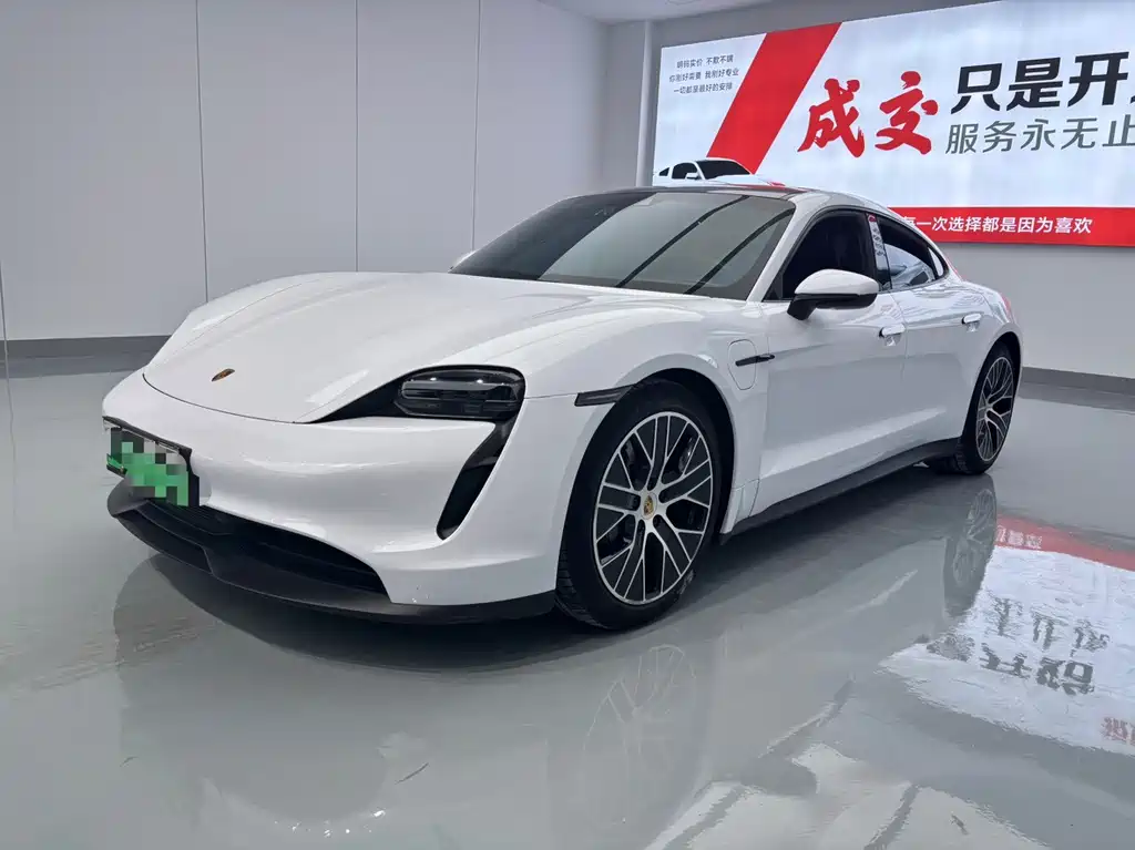 Porsche Taycan 2022