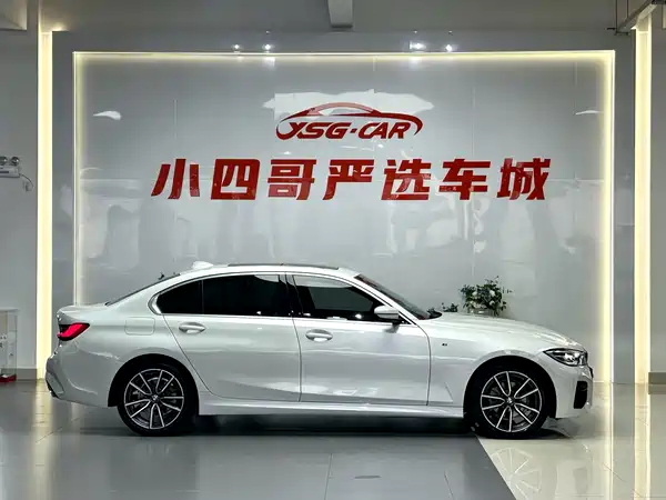 BMW 3 Series 2021