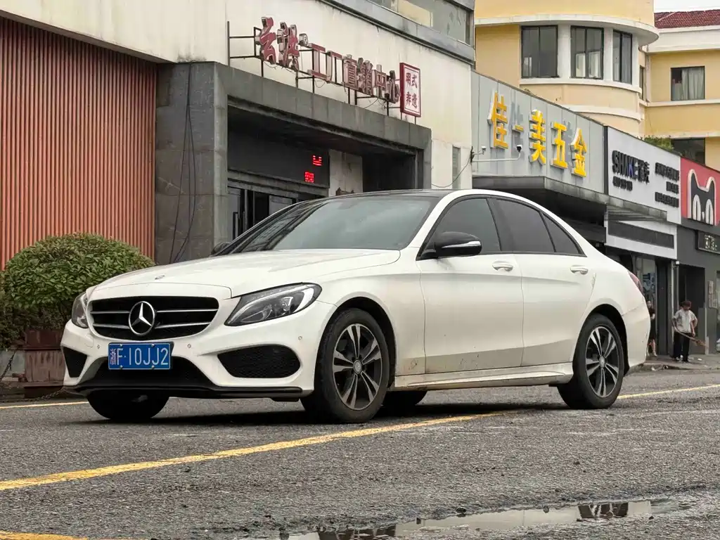 Mercedes-Benz C-Class 2016 — фото 2