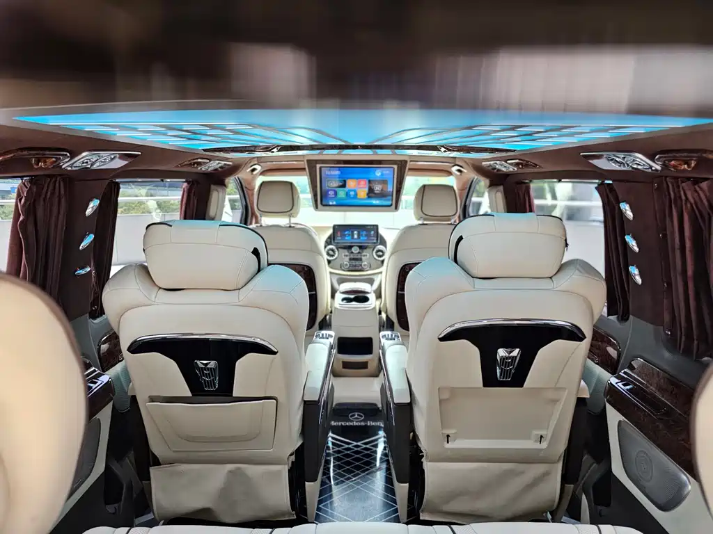 Mercedes-Benz Vito 2022 — фото 15
