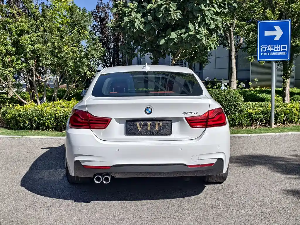 BMW 4 Series 2018 — фото 20