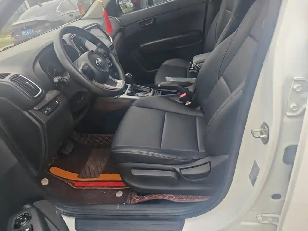 Kia KX3 2018 — фото 15