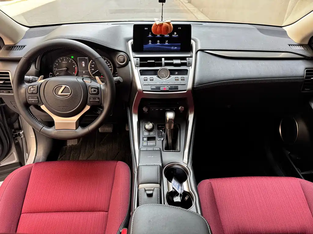Lexus NX 2022 — фото 8