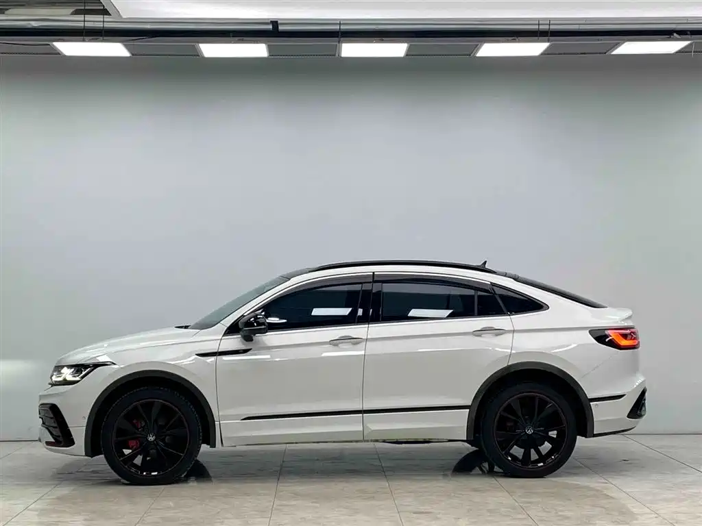 Volkswagen Tiguan X 2022 — фото 22