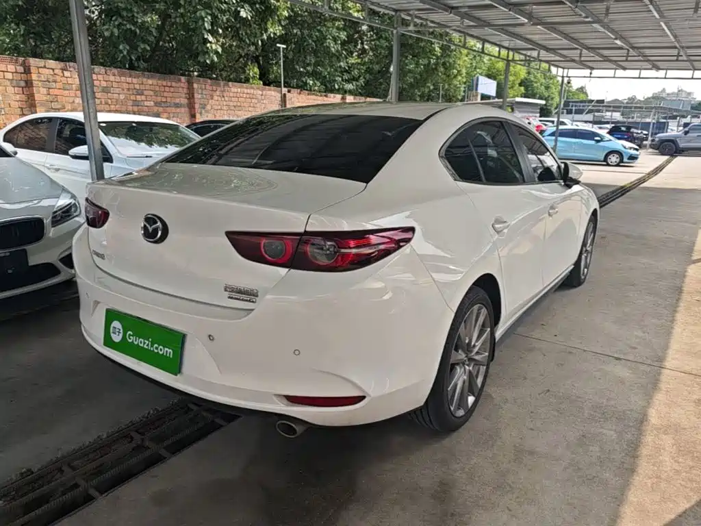 Mazda 3 Angkesela 2022
