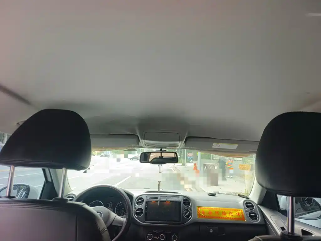 Volkswagen Tiguan 2015 — фото 15
