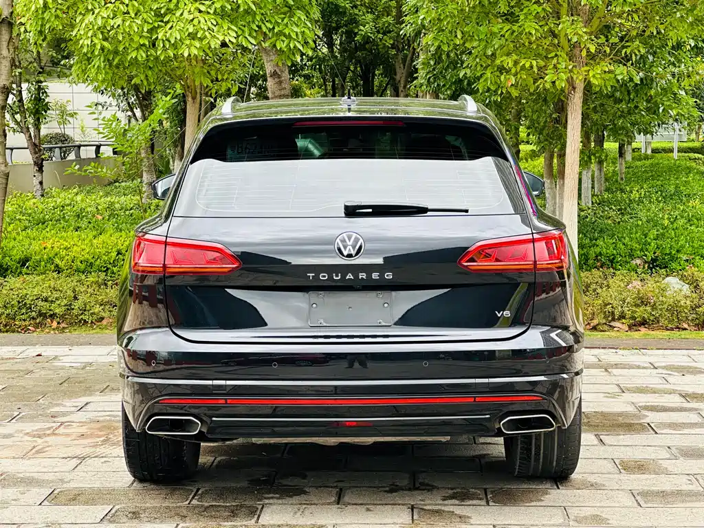 Volkswagen Touareg 2021 — фото 12