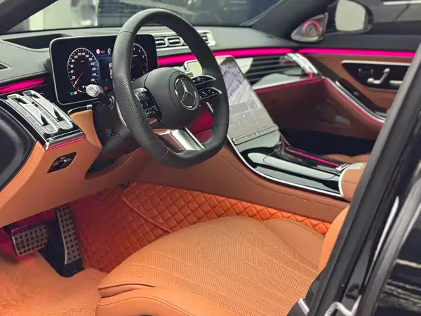 Mercedes-Benz S-Class 2023