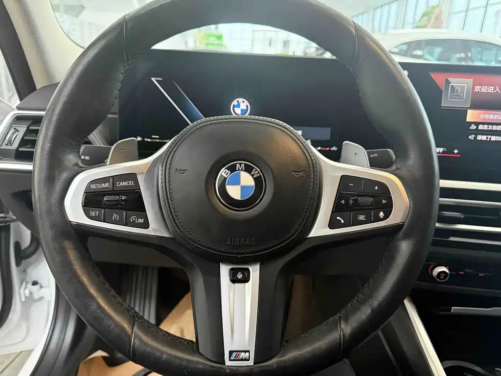 BMW 3 Series 2023 — фото 18
