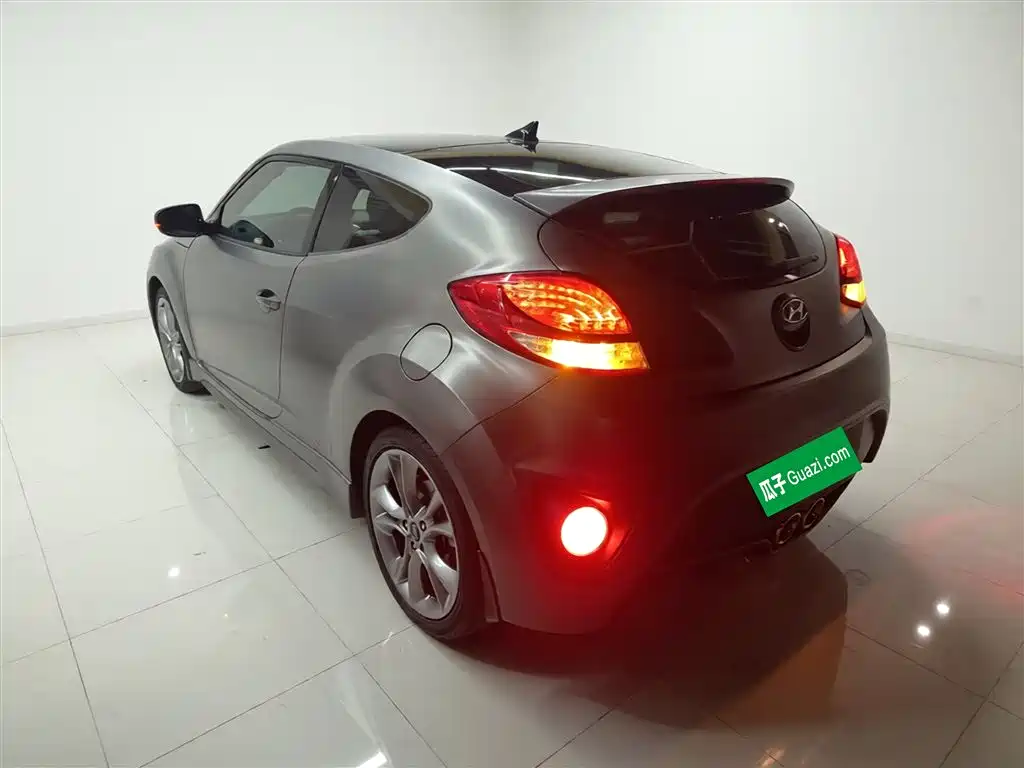 Hyundai Veloster 2017 — фото 5