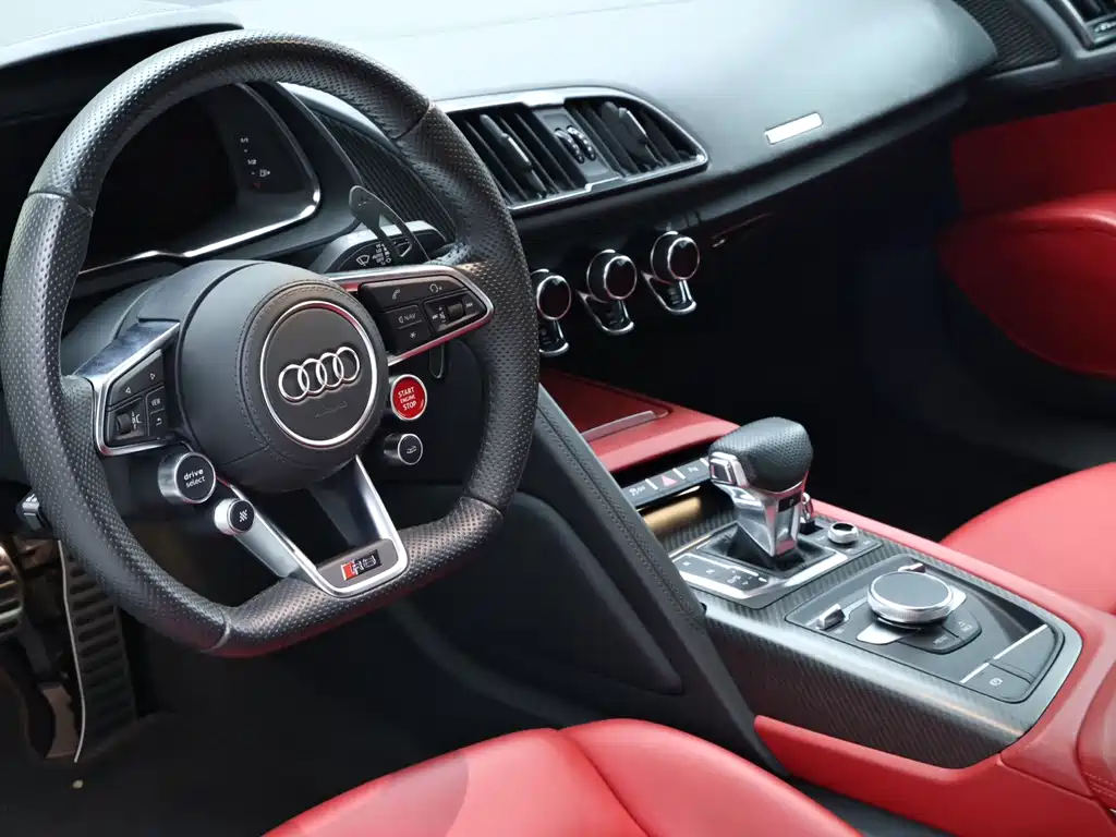 Audi R8 2018 — фото 8