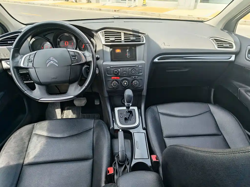 Citroën C4L 2015 — фото 10