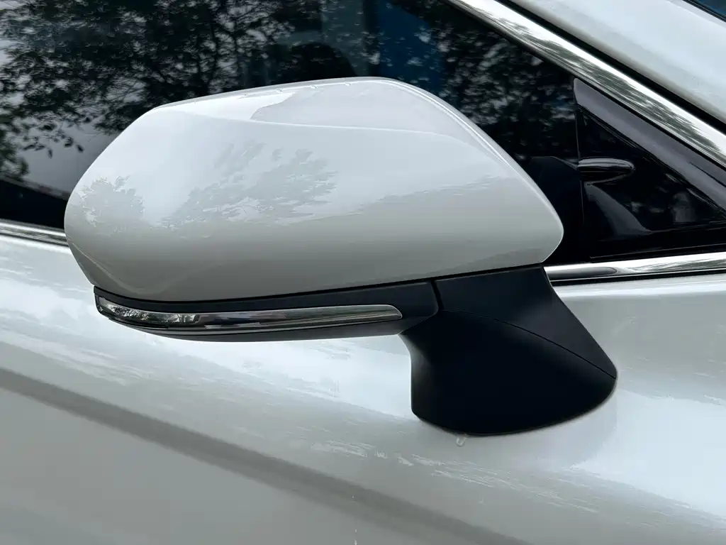 Toyota Camry 2021 — фото 23