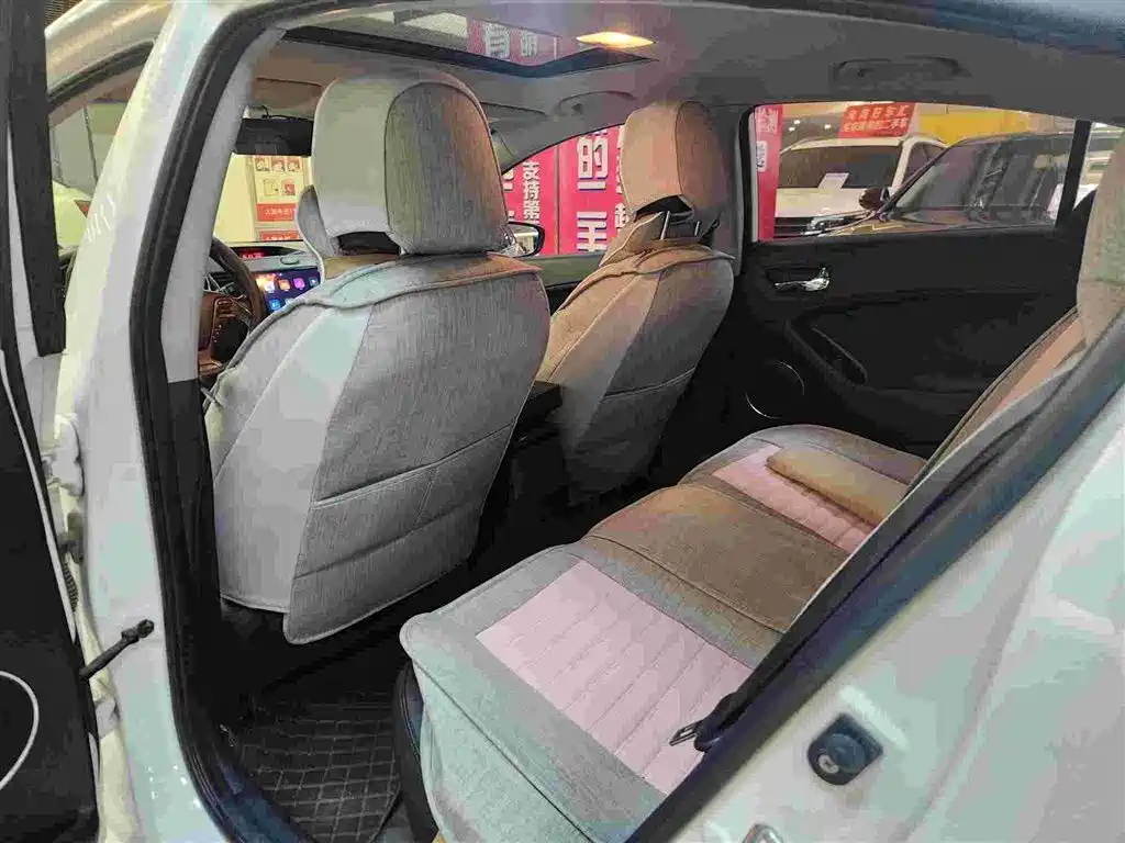 Kia K3 2015