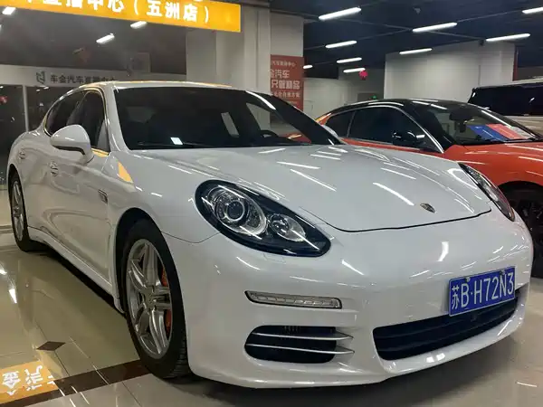 Porsche Panamera 2014