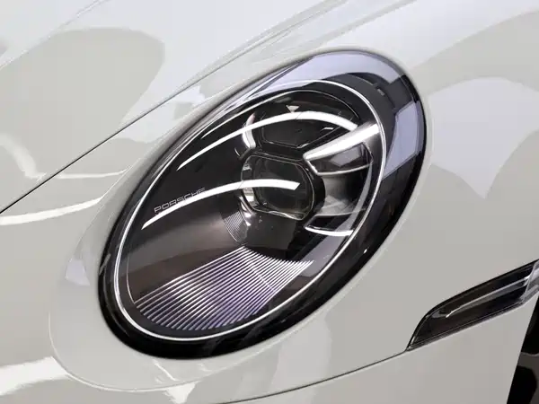 Porsche 911 2021