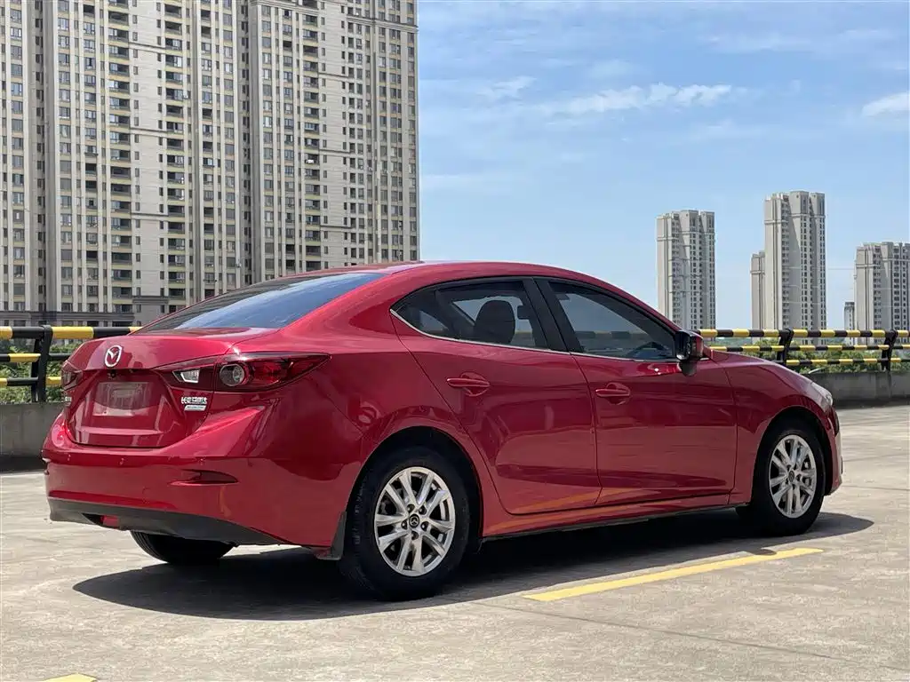 Mazda 3 Axela 2015 — фото 6