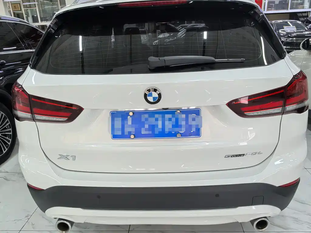 BMW X1 2020 — фото 5