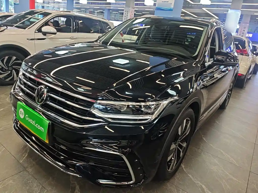 Volkswagen Tiguan L 2024