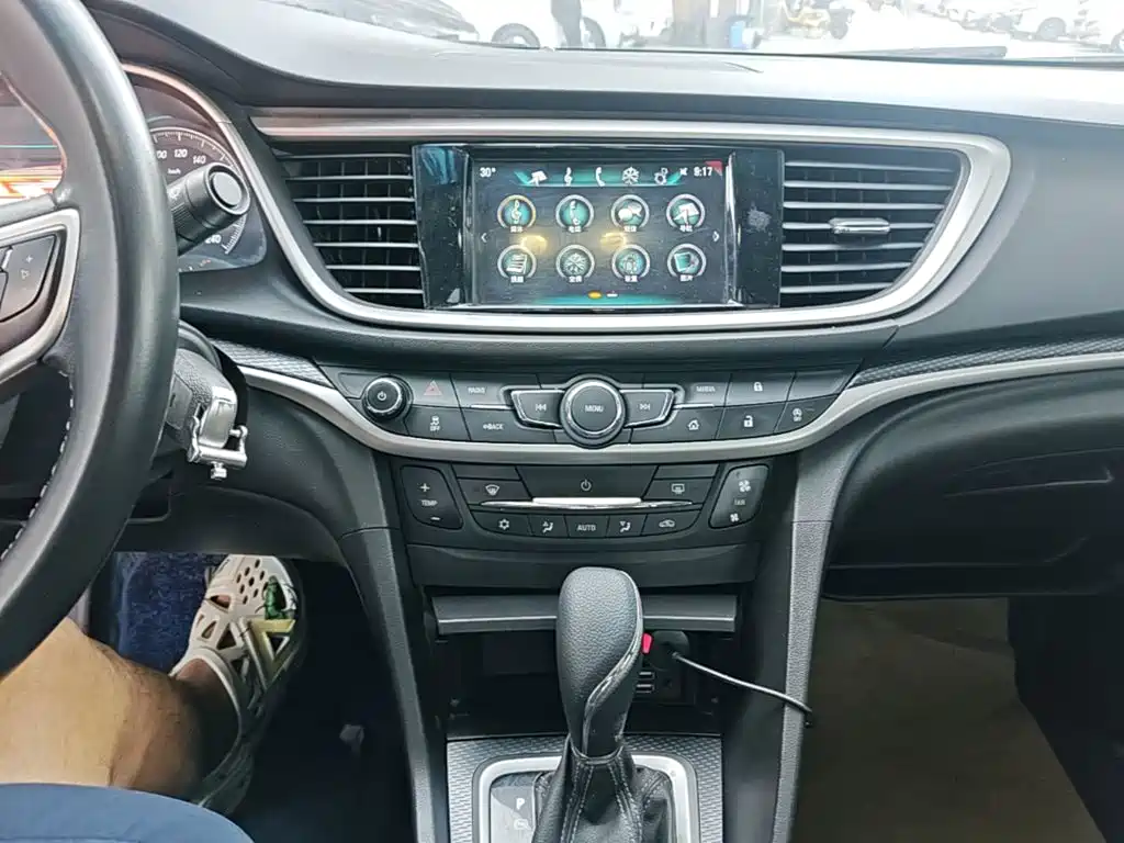 Buick Excelle 2020 — фото 13