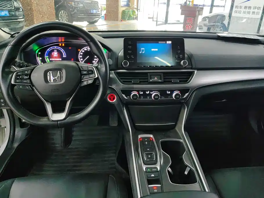 Honda Accord 2021 — фото 12