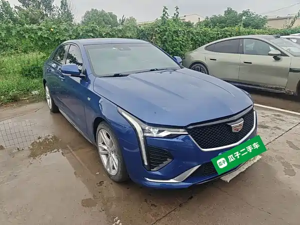 Cadillac CT4 2021