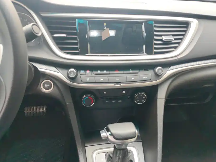Buick Excelle GT 2021 — фото 13