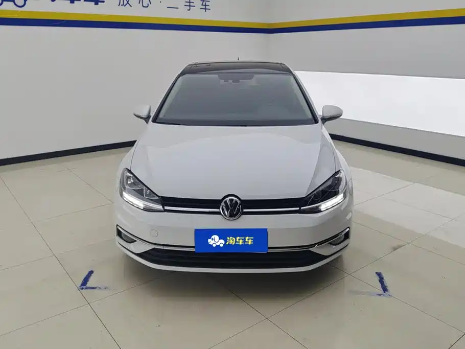 Volkswagen Golf 2020