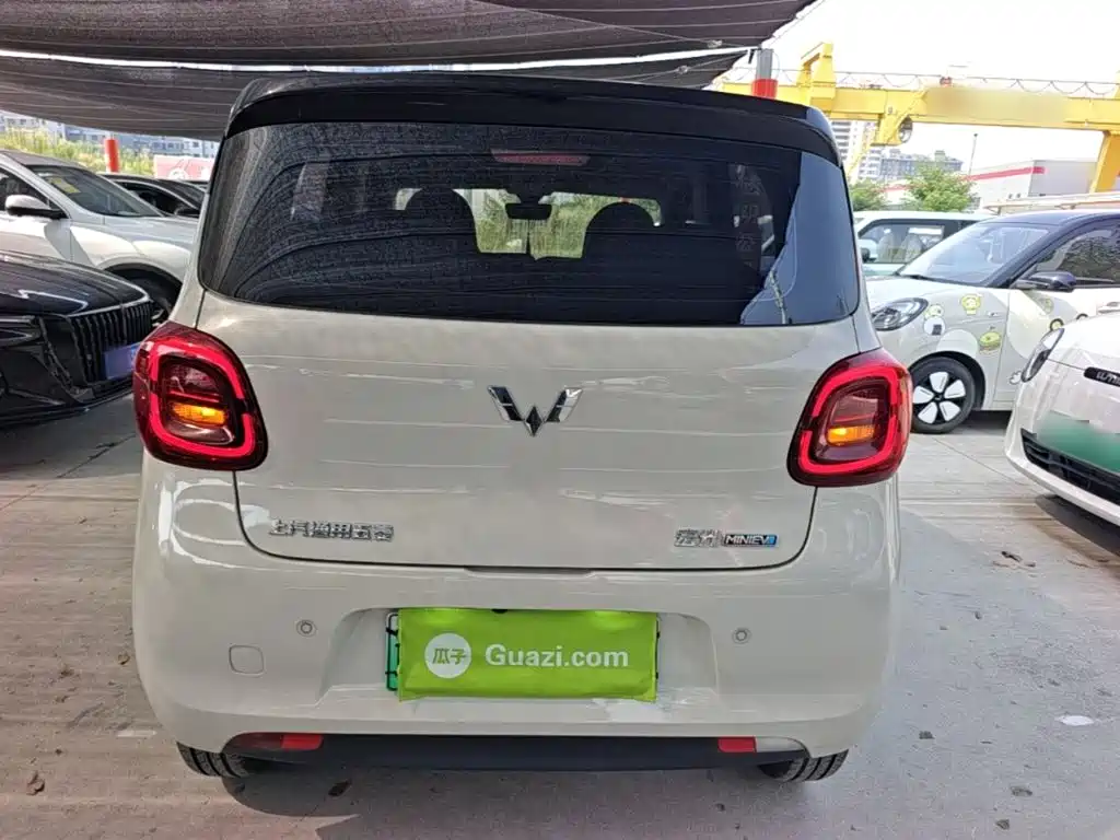 Wuling Hongguang MINIEV 2025