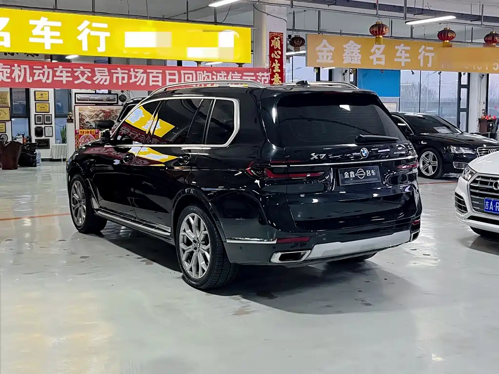 BMW X7 2023 — фото 5