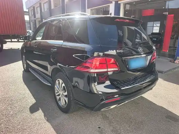 Mercedes-Benz GLE 2017