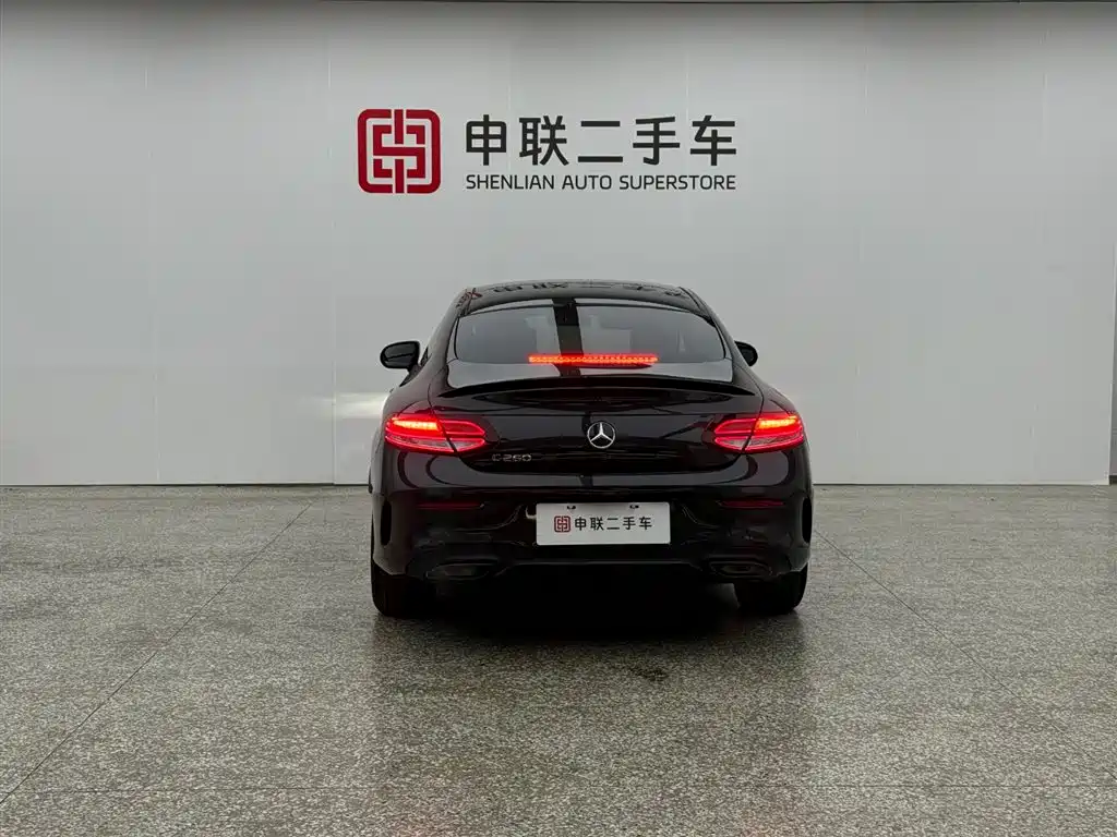 Mercedes-Benz C-Class 2023 — фото 2