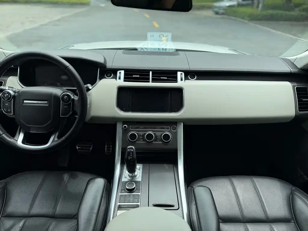 Land Rover Range Rover Sport 2015 — фото 8