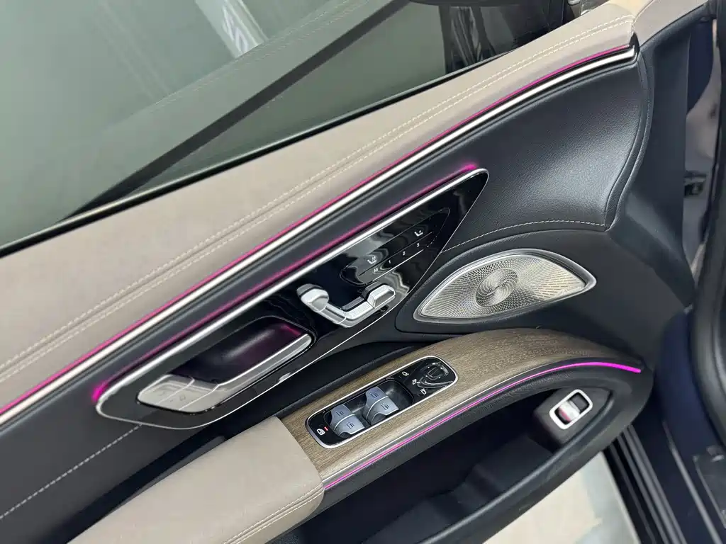 Mercedes-Benz EQS 2024 — фото 14