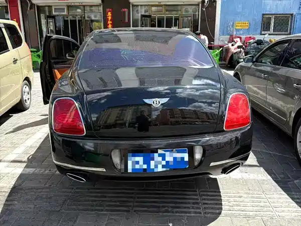 Bentley Flying Spur 2010