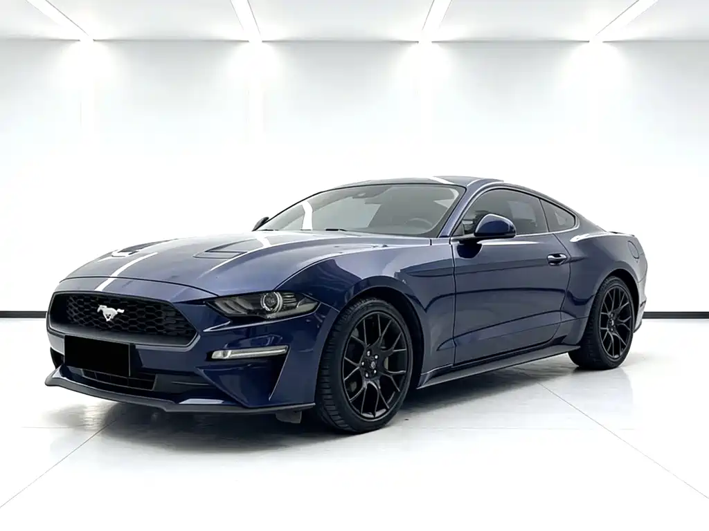 Ford Mustang 2020 — фото 1
