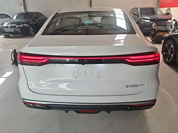 Geely Galaxy Star 6 2026