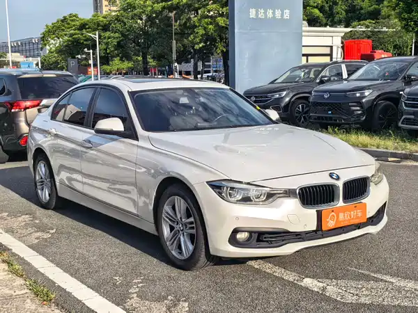 BMW 3 Series 2017