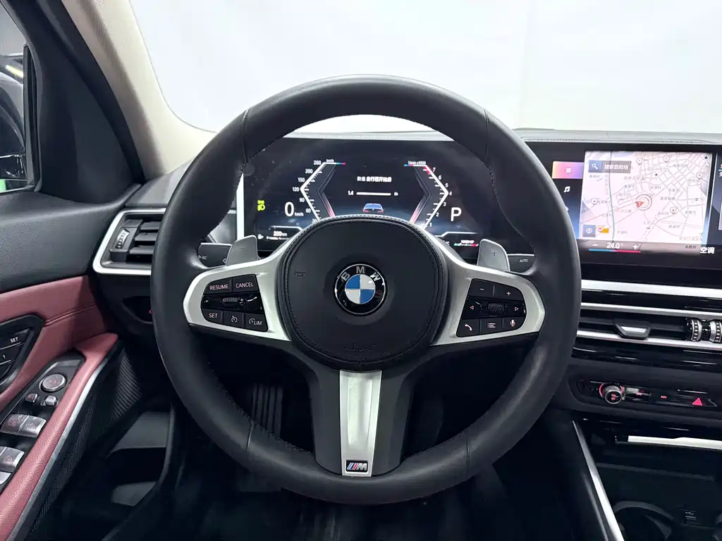 BMW 3 Series 2023 — фото 15