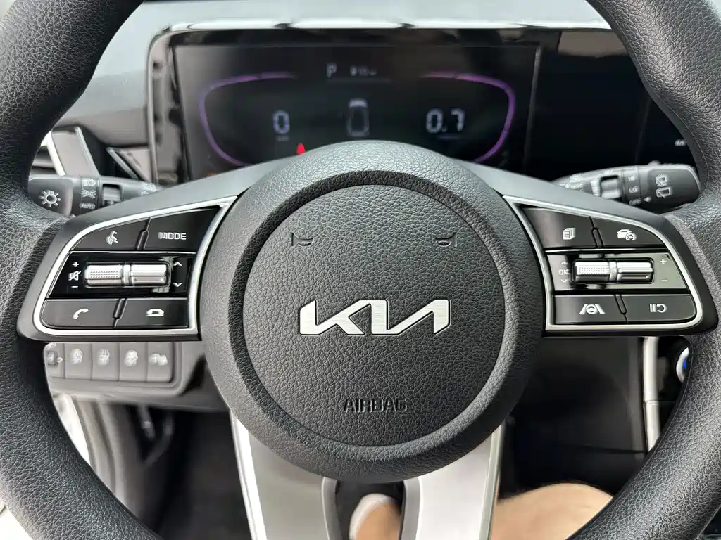 Kia Seltos 2024 — фото 15